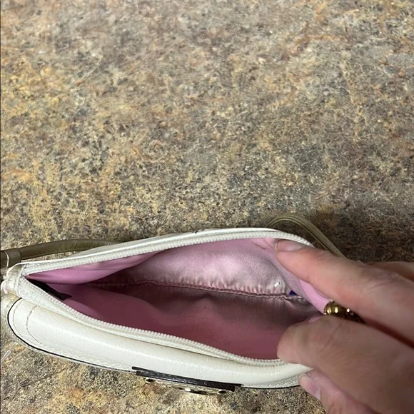 Coach White Leather Wristlet - Picture 4 of 5
